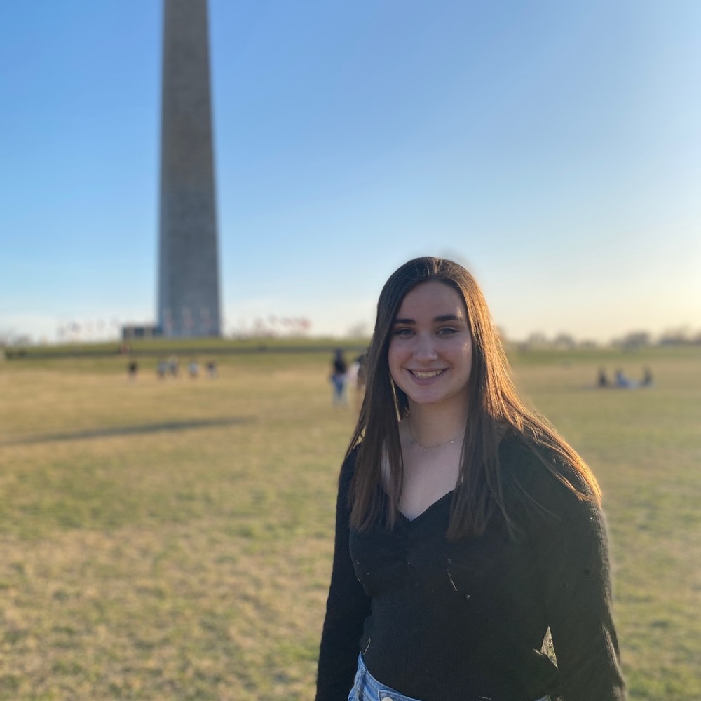 Meet your Posher, Elizabeth